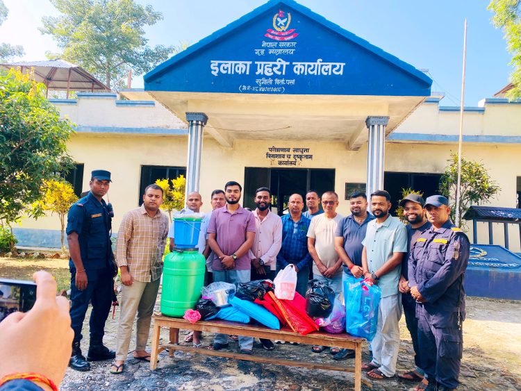 सुगौली बिर्ता इ.प्र.कालाई परिवर्तन नेपाल फाउण्डेशनद्वारा केही अति आवश्यक सामग्रीहरू सहयोगस्वरूप हस्तान्तरण