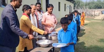 बरैनियामा श्री नेपाल राष्ट्रिय आधारभूत विद्यालयमा विद्यार्थीहरूका लागि खाजा कार्यक्रम सुरु