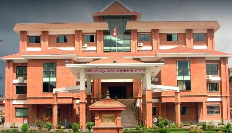 भरतपुर यातायात कार्यालयका सहायकविरुद्ध मुद्दा दायर