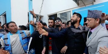 बालेन शाह पहिलोपटक रास्वपाको केन्द्रीय कार्यालयमा