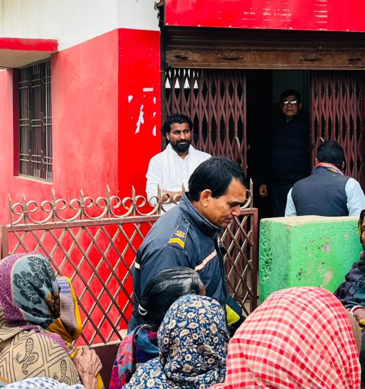 जेनजी उम्मेदवार इस्तखारको सखुवा प्रसौनीमा आक्रामक घरदैलो, जितका लागि मतदातासँग प्रत्यक्ष अपिल