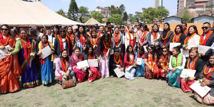 नवनिर्वाचित सांसदको शपथ आज हुँदै