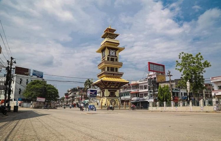 वीरगञ्जको मुख्य सडकमा डोजर अभियान सुरु हुदै