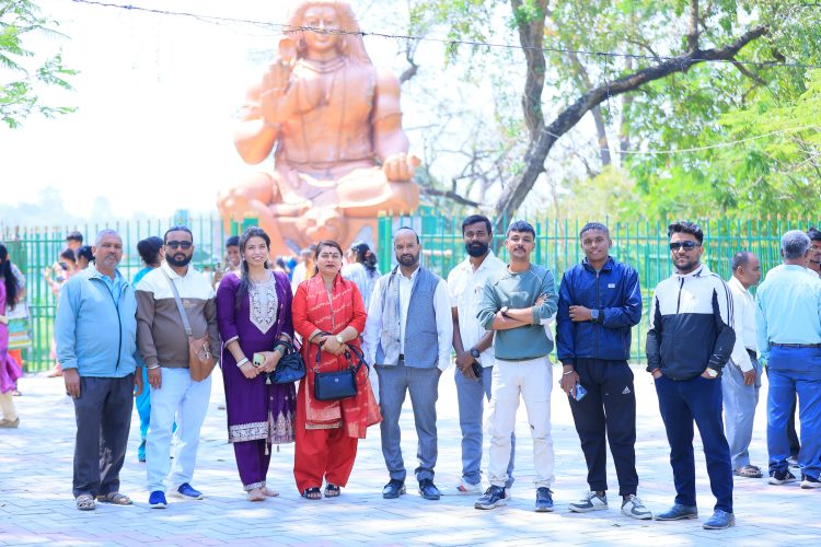 मधेशका लोक सञ्चारकर्मीको वनभोज, एकता र सहकार्य सुदृढ गर्ने सन्देश